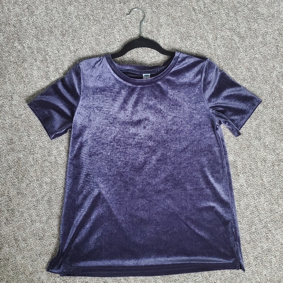 Velvet Tee - Picture 2 of 2